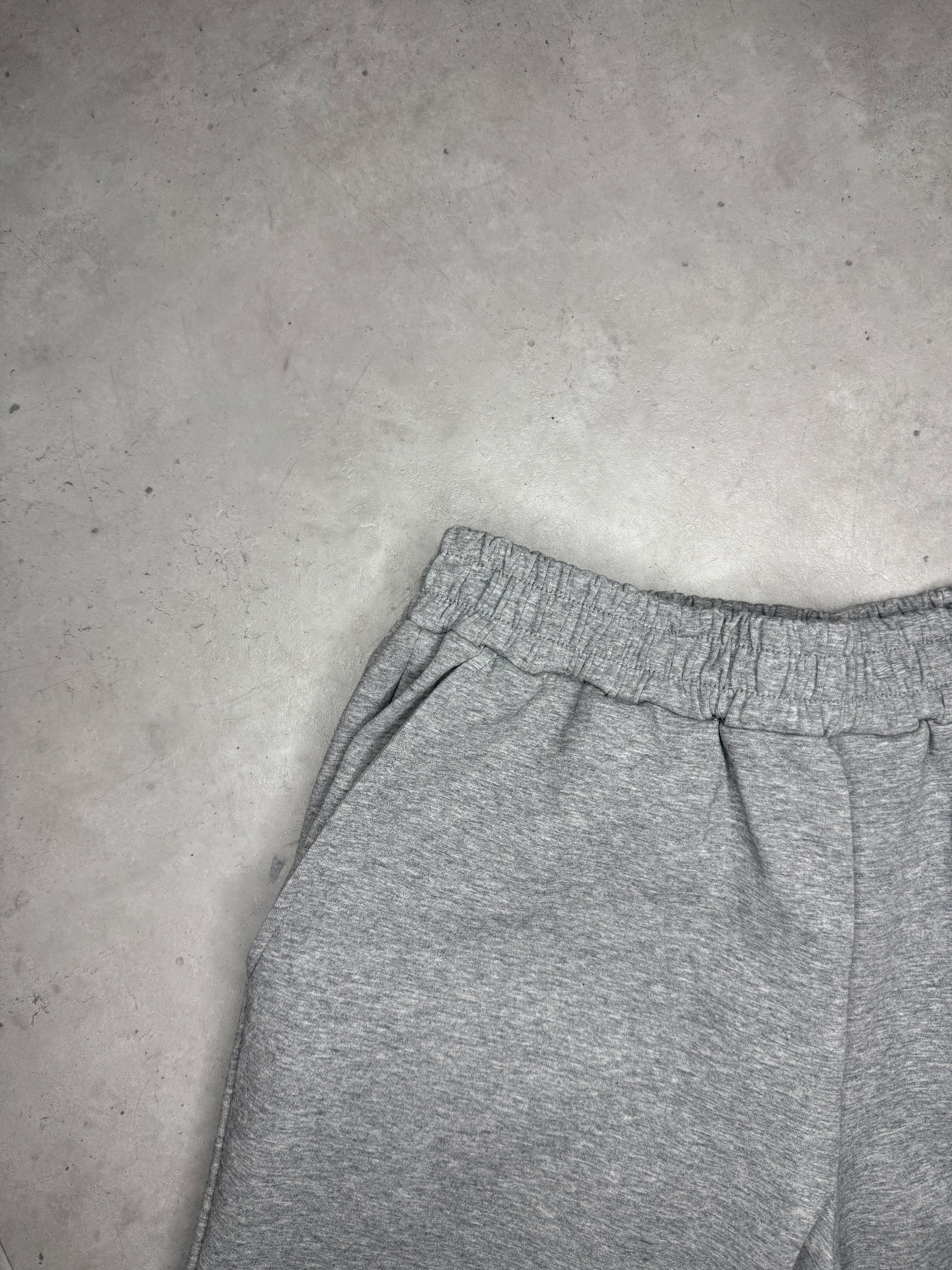 Exceed Luxe Relaxed Short - Dark Grey Marl