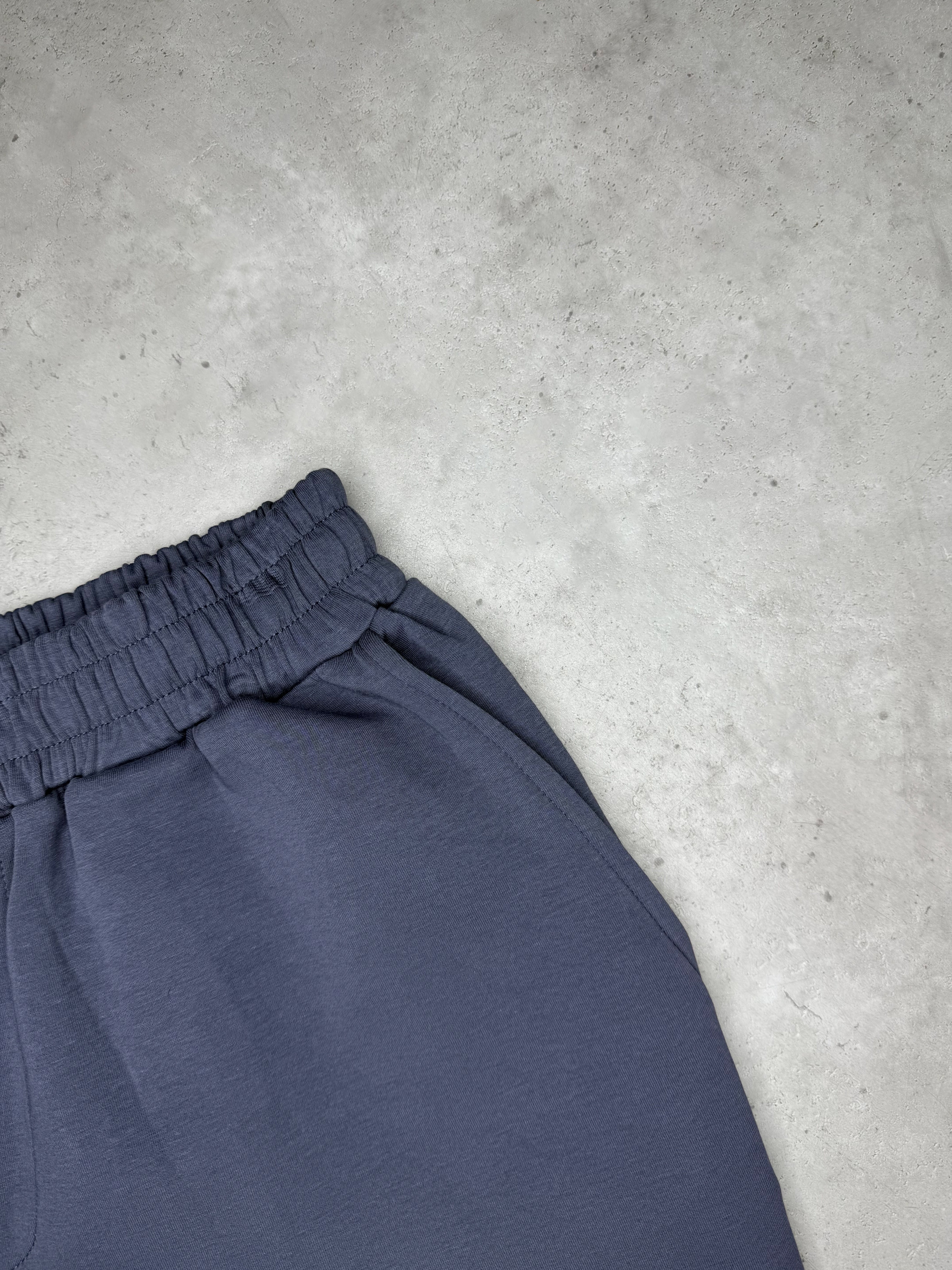 Exceed Luxe Relaxed Short - Light Navy