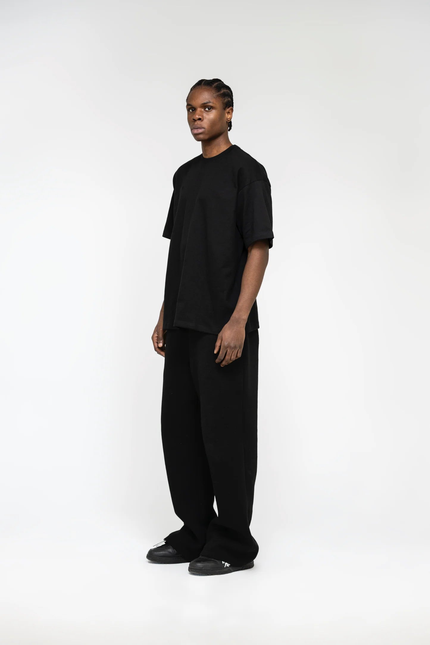 Chambre Studios Blank T-Shirt Black