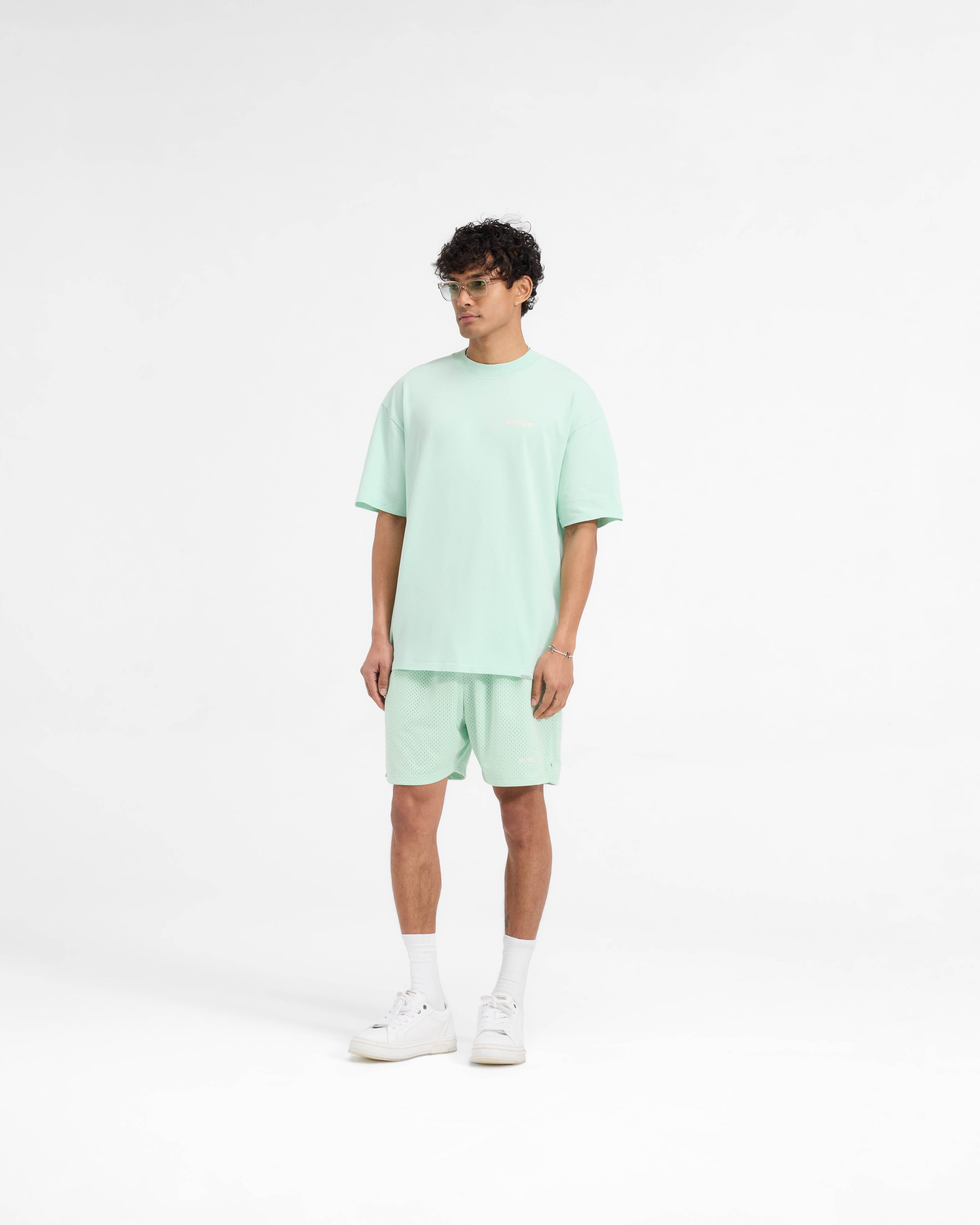 Represent Owners Club T-Shirt Pistachio - Exceed Exclusive