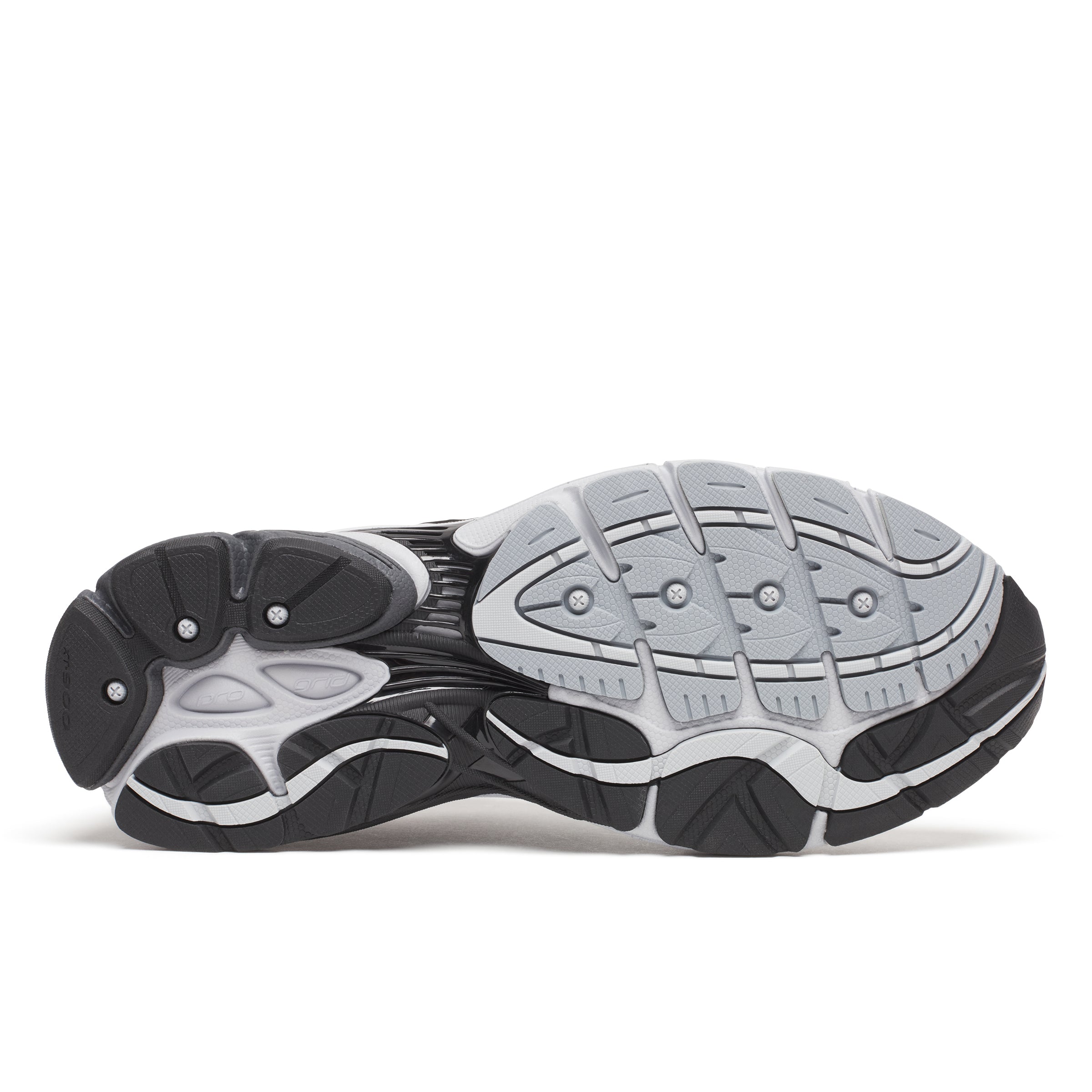 Saucony ProGrid Omni 9 Microchip