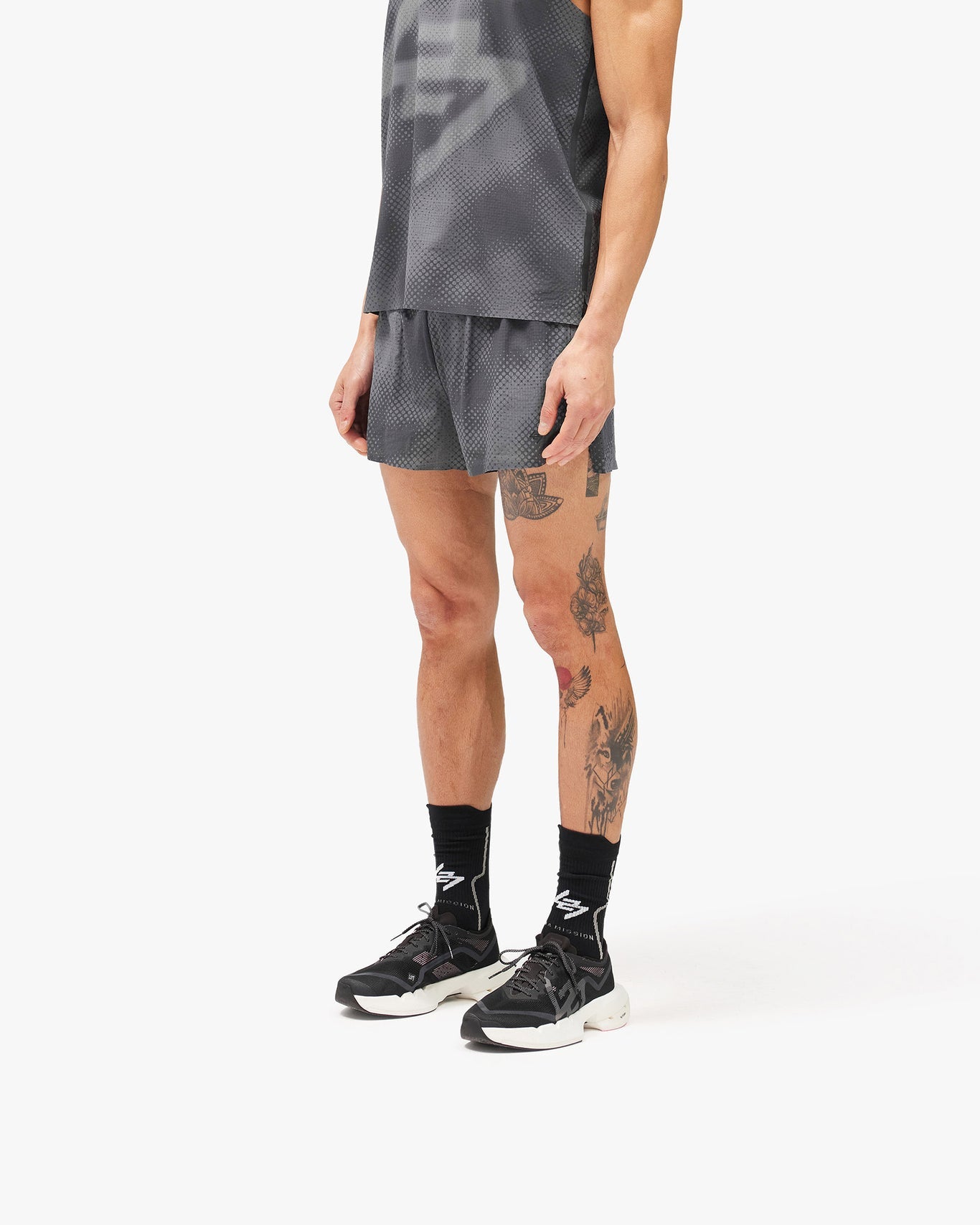Represent 247 Ultra Short Black Fade Out