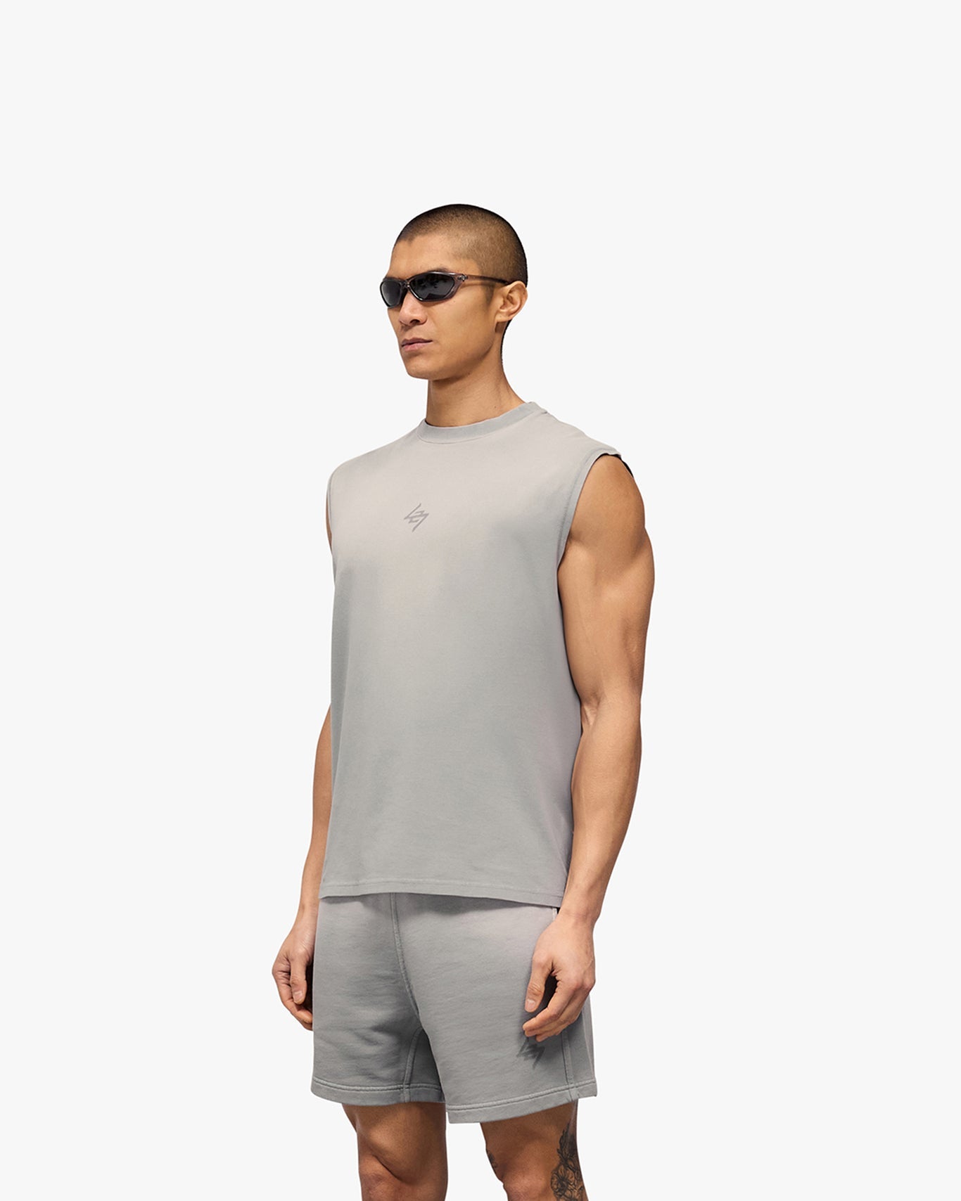 Represent 247 Motion Oversized Tank Titanium