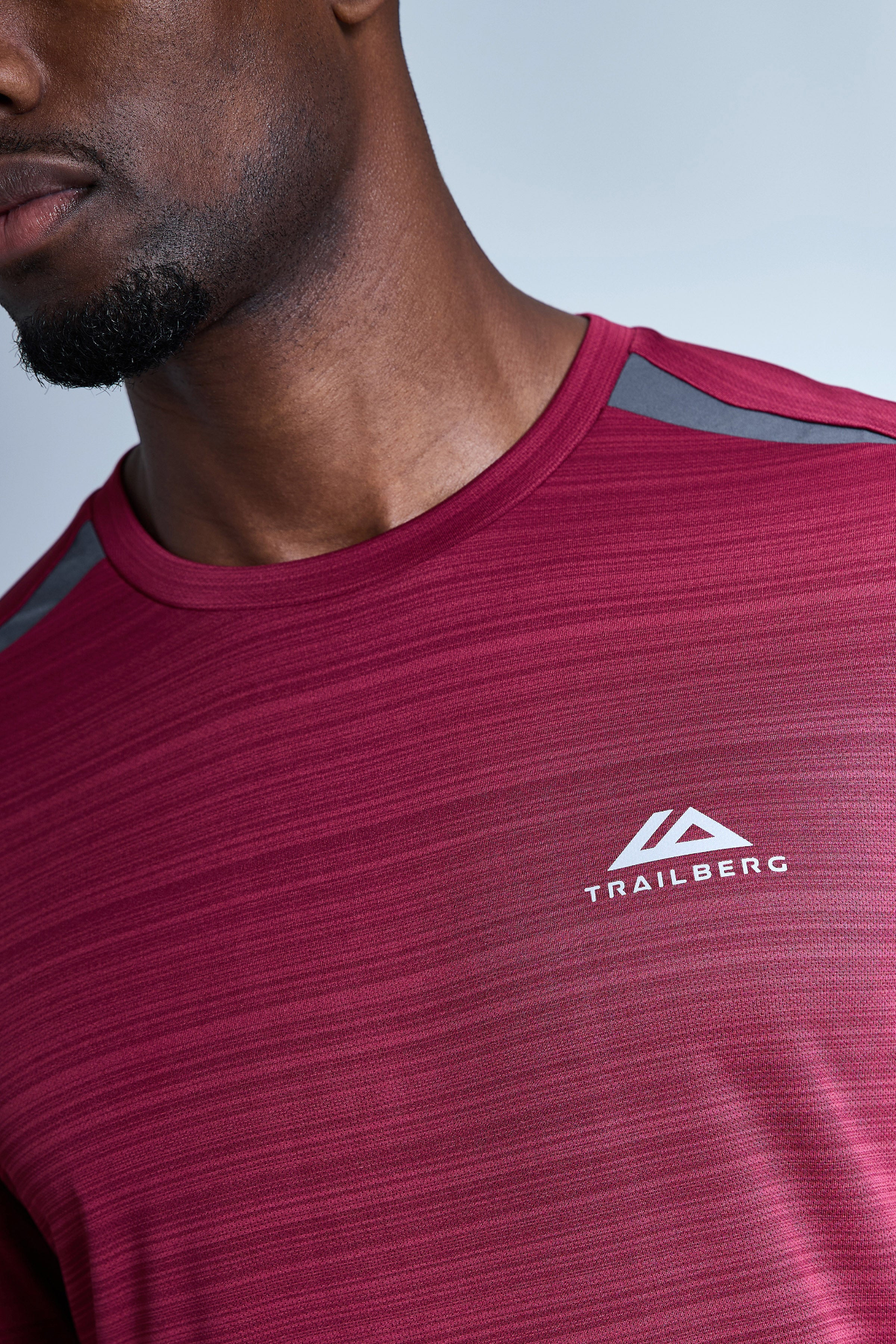 Trailberg AW25 Cloud Tee - Crimson Velvet/Volcano Grey