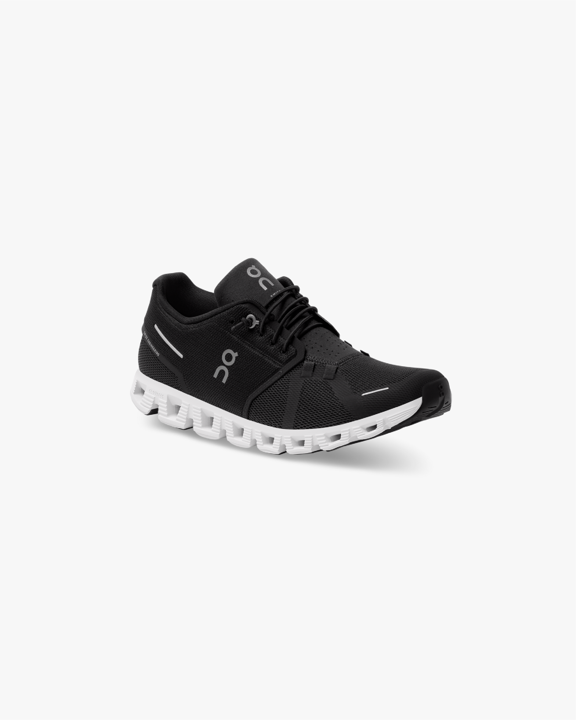 On Running Cloud 5 Black/White