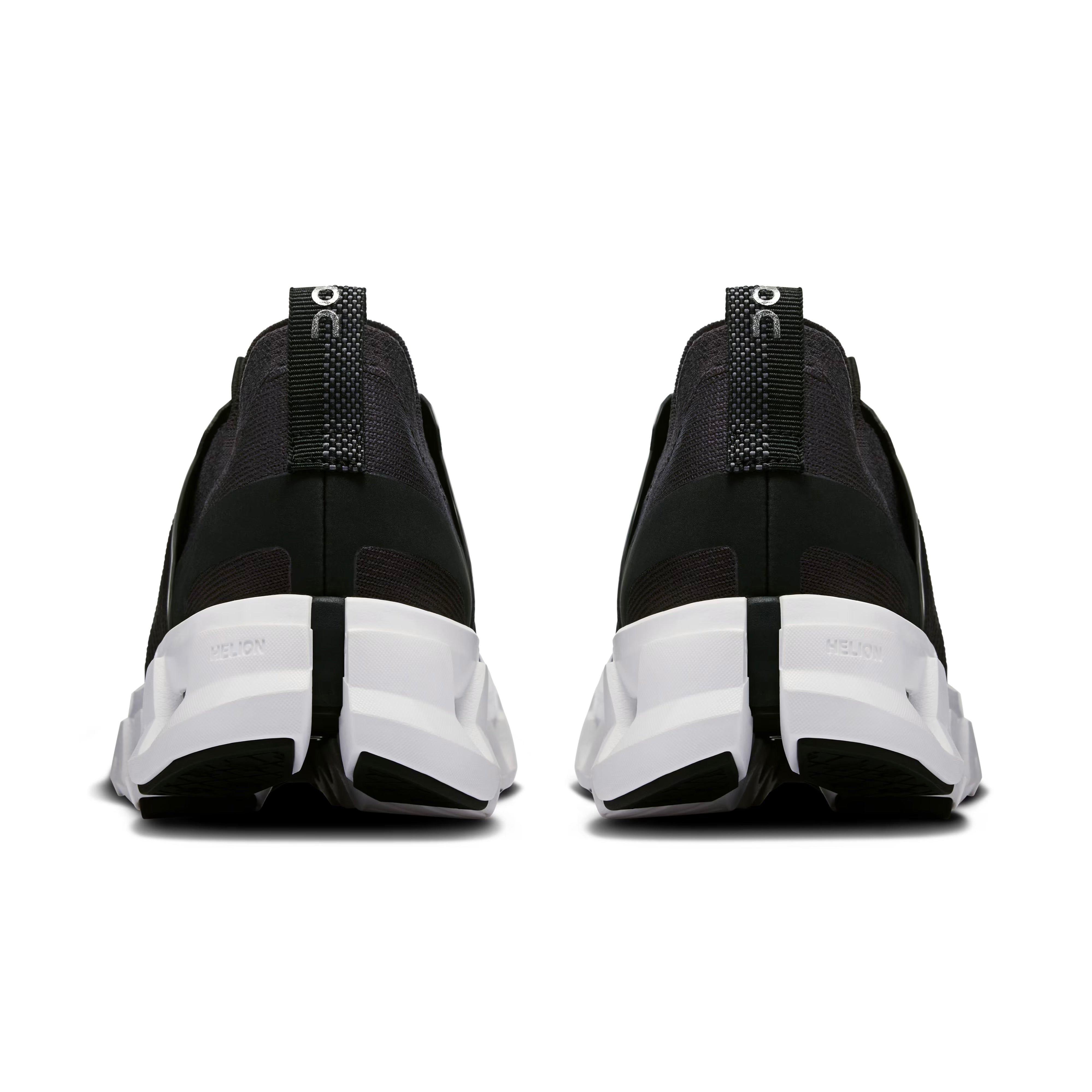 On Running Cloudswift 4 Black/White