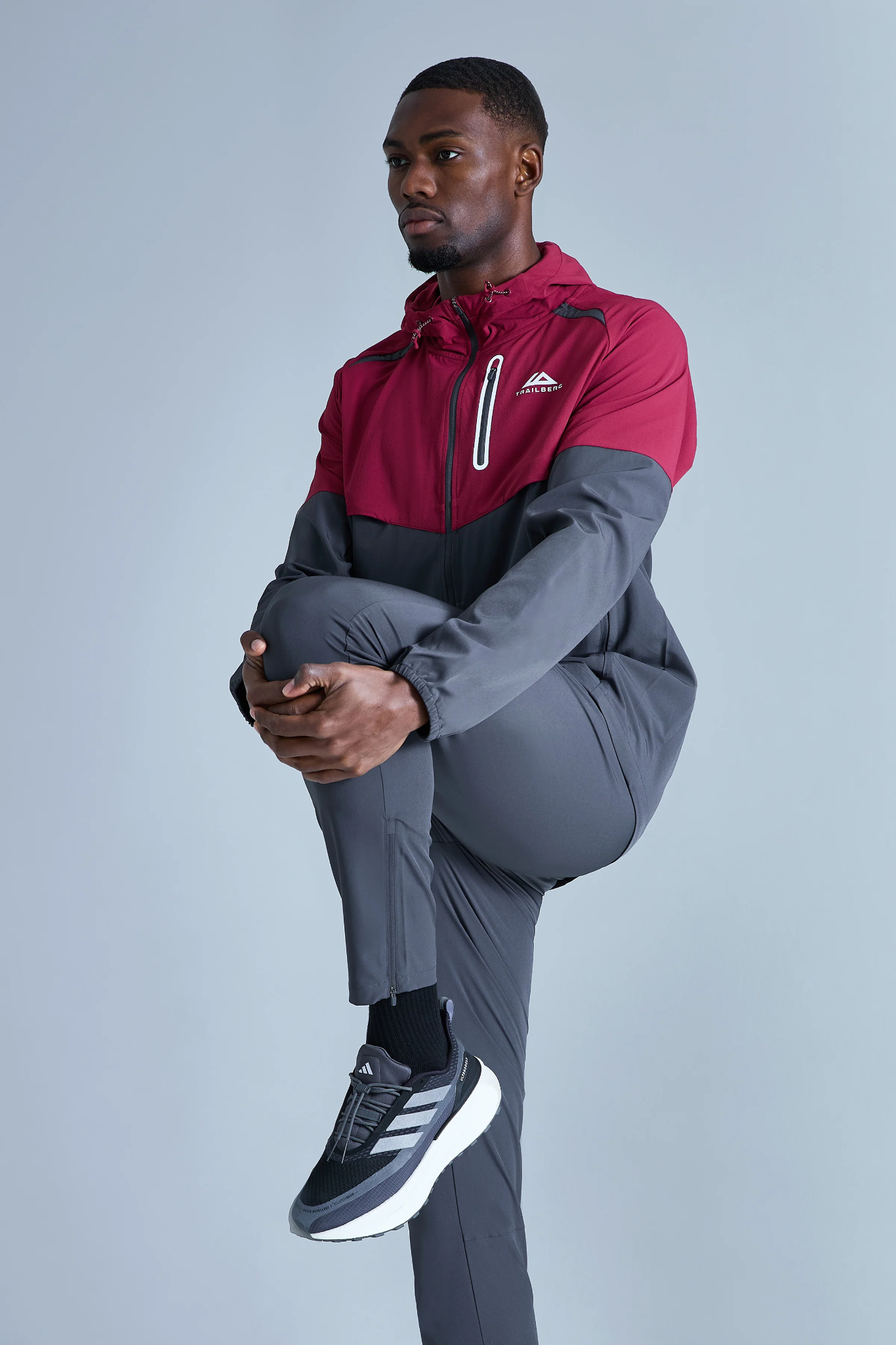 Trailberg AW25 Cloud Hood - Crimson Velvet/Volcano Grey