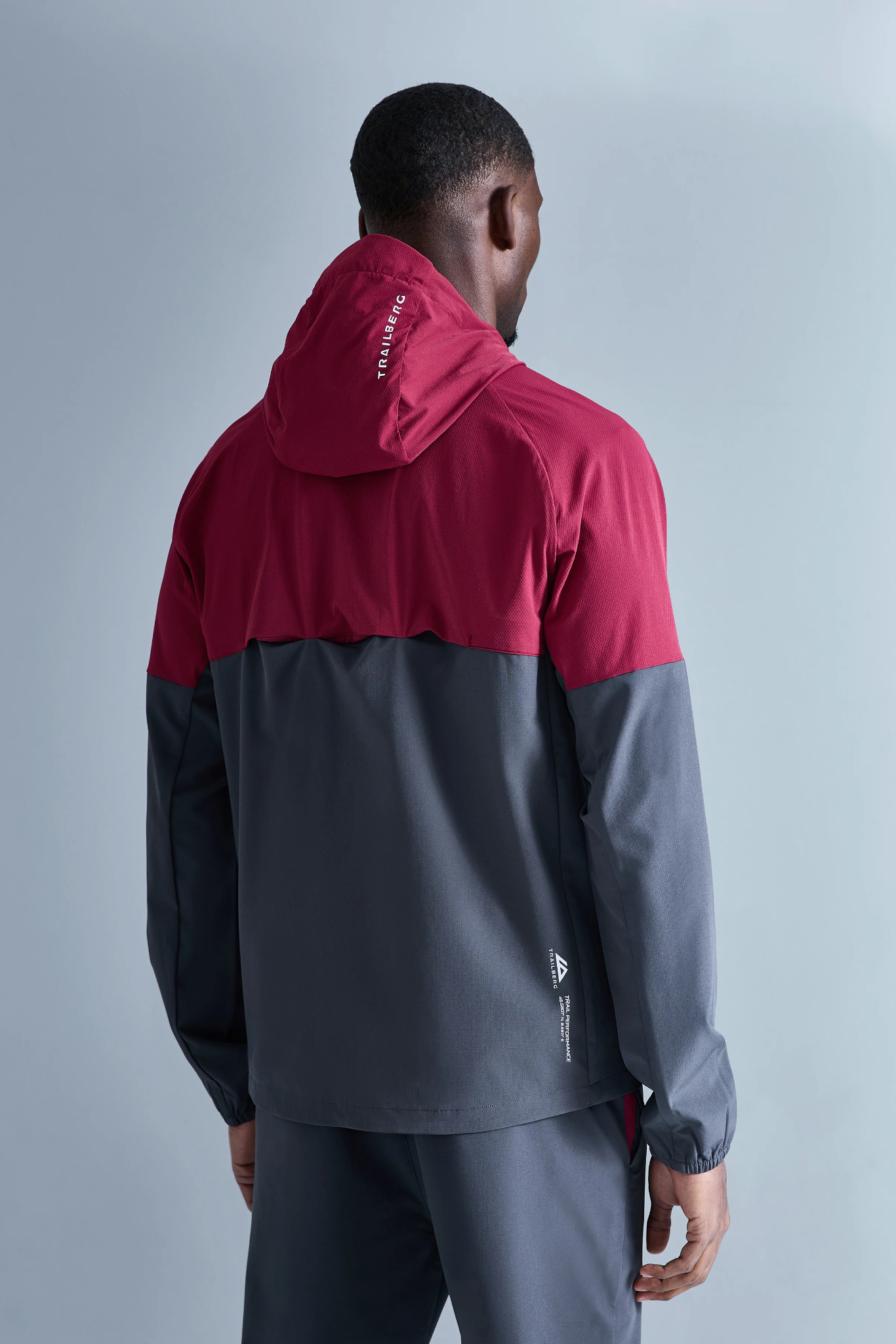Trailberg AW25 Cloud Hood - Crimson Velvet/Volcano Grey