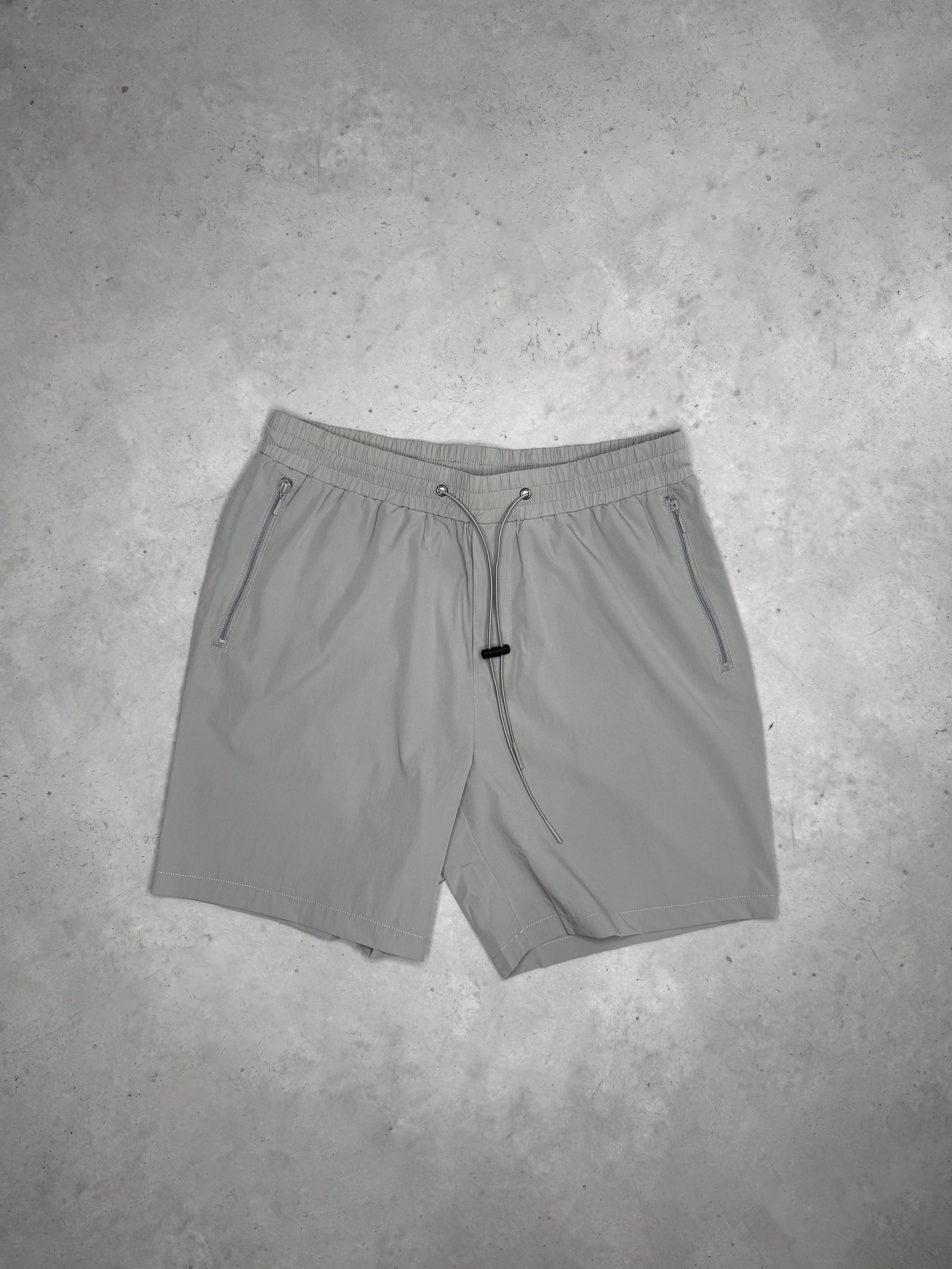 Exceed Tech Short - Light Grey