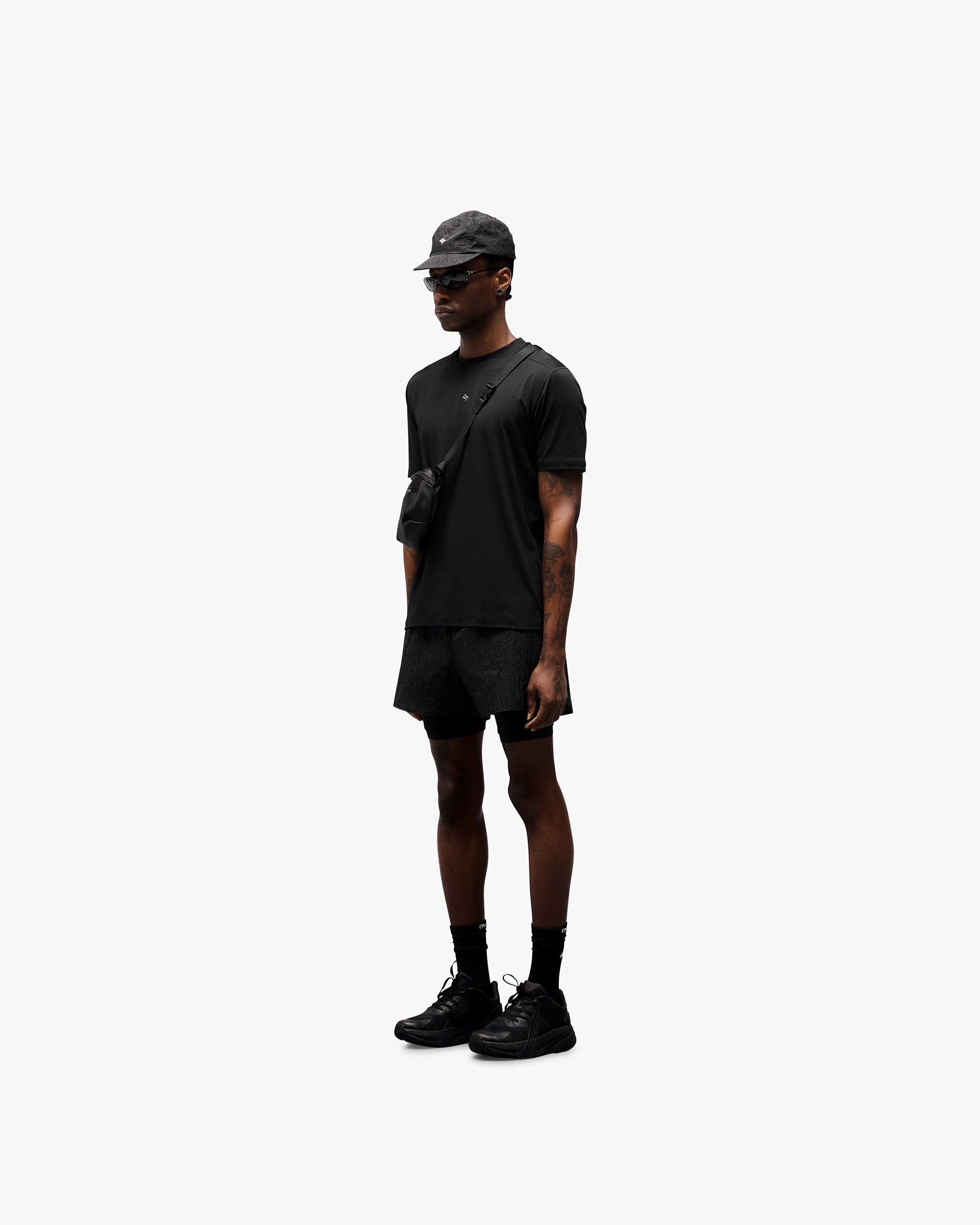 Represent 247 Contour Run T-Shirt - Black