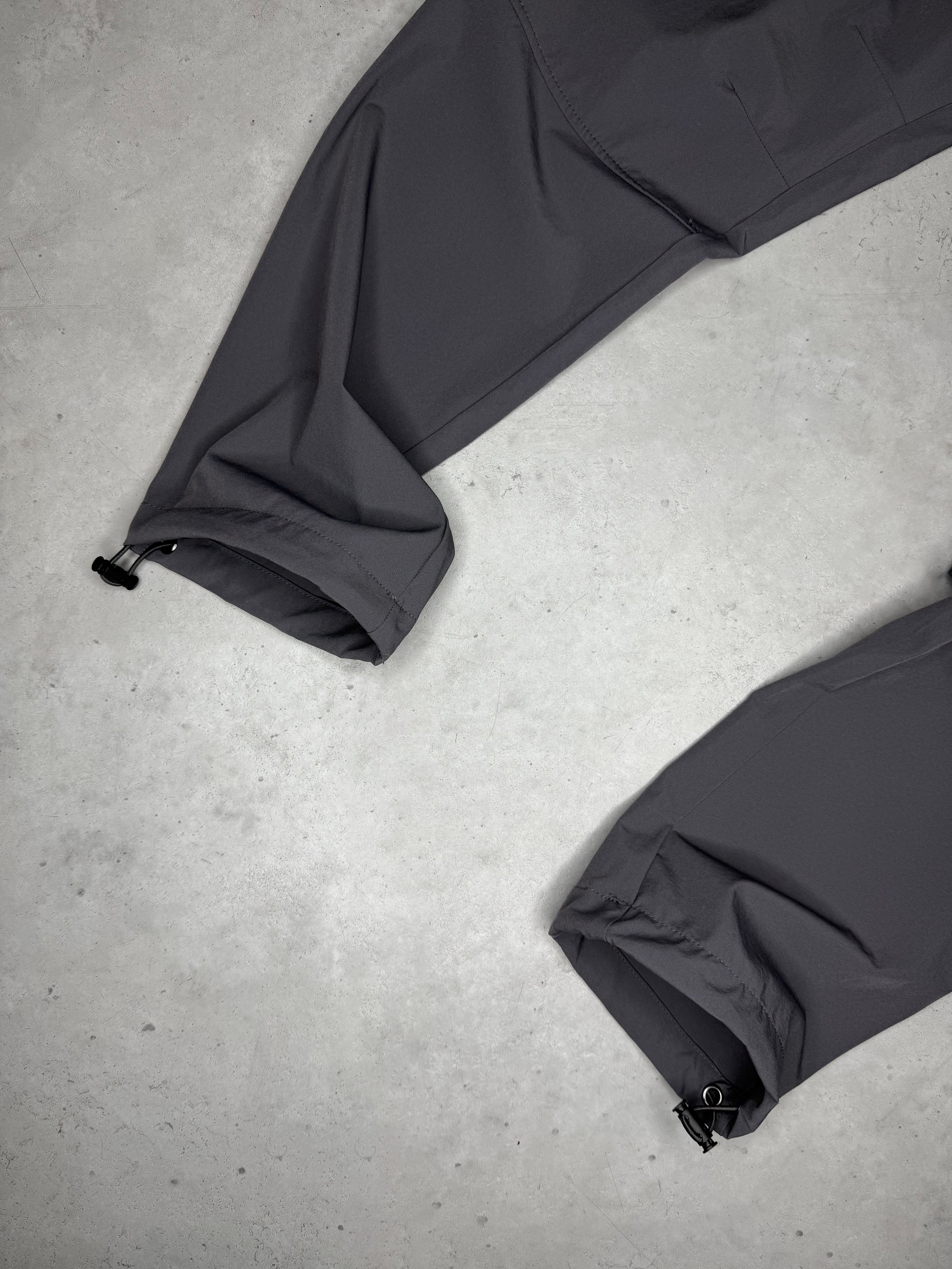 Exceed Tech Pant - Dark Grey