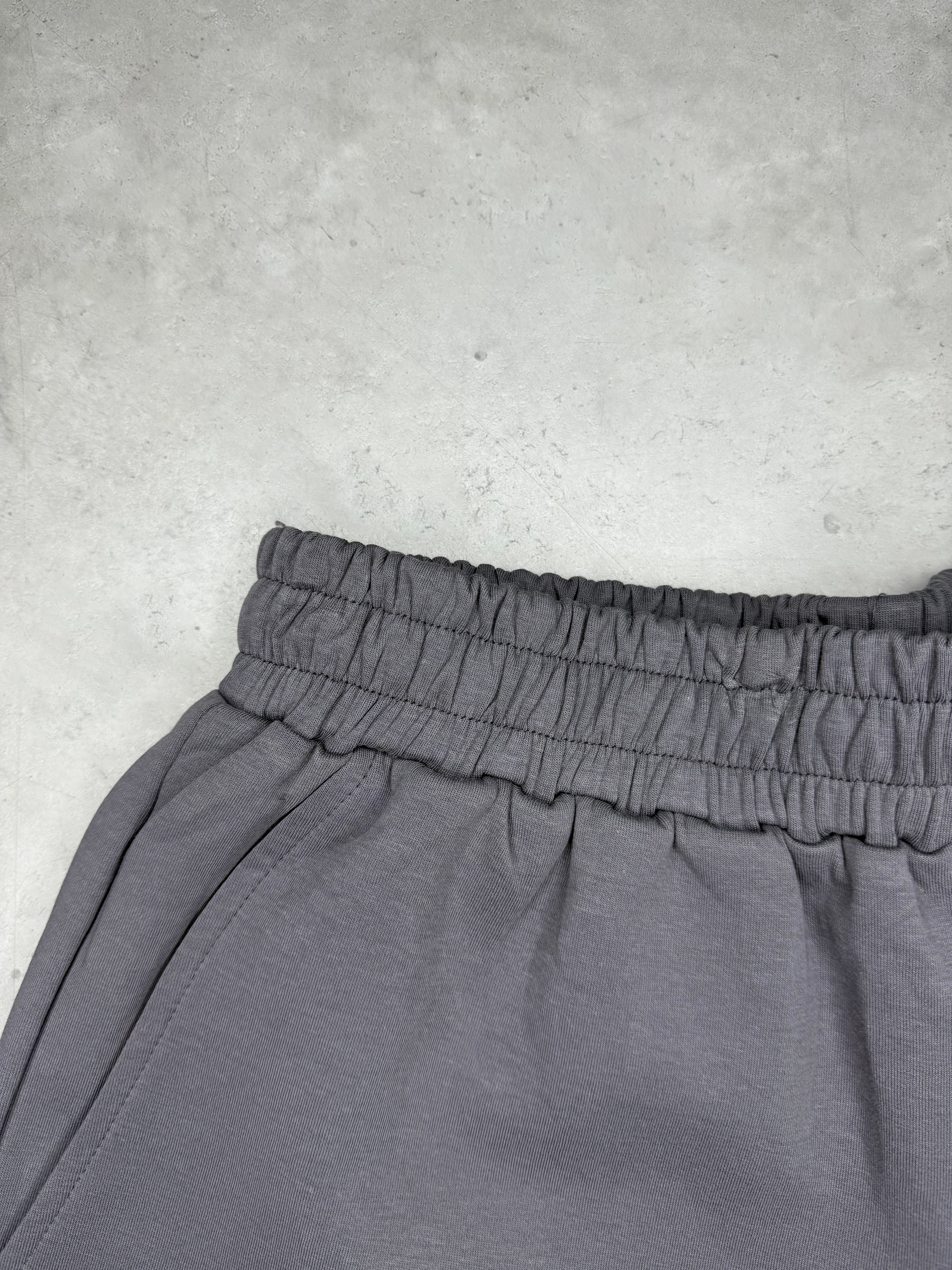 Exceed Luxe Relaxed Short - Dark Grey