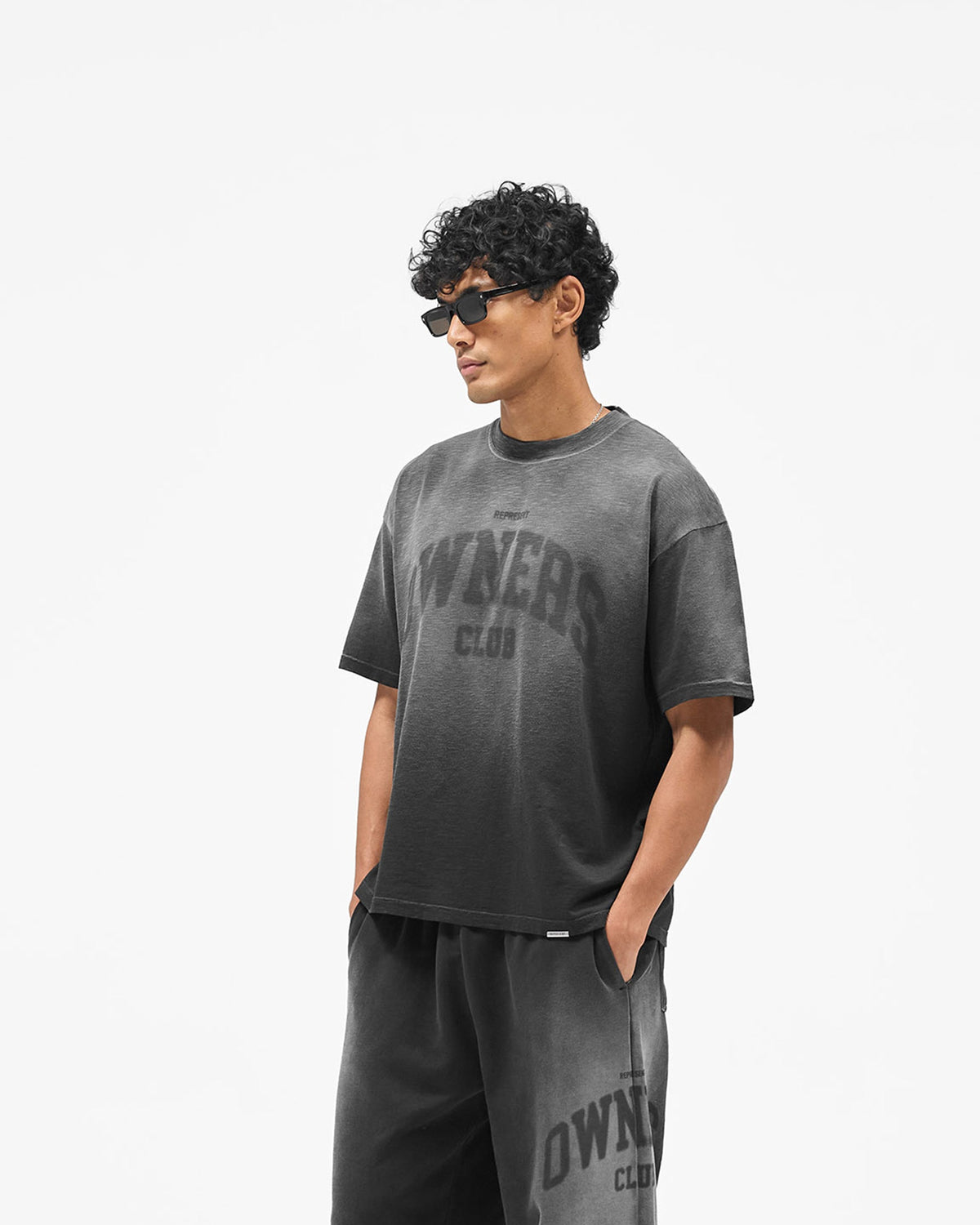 Represent Owners T-Shirt - Weathered Black