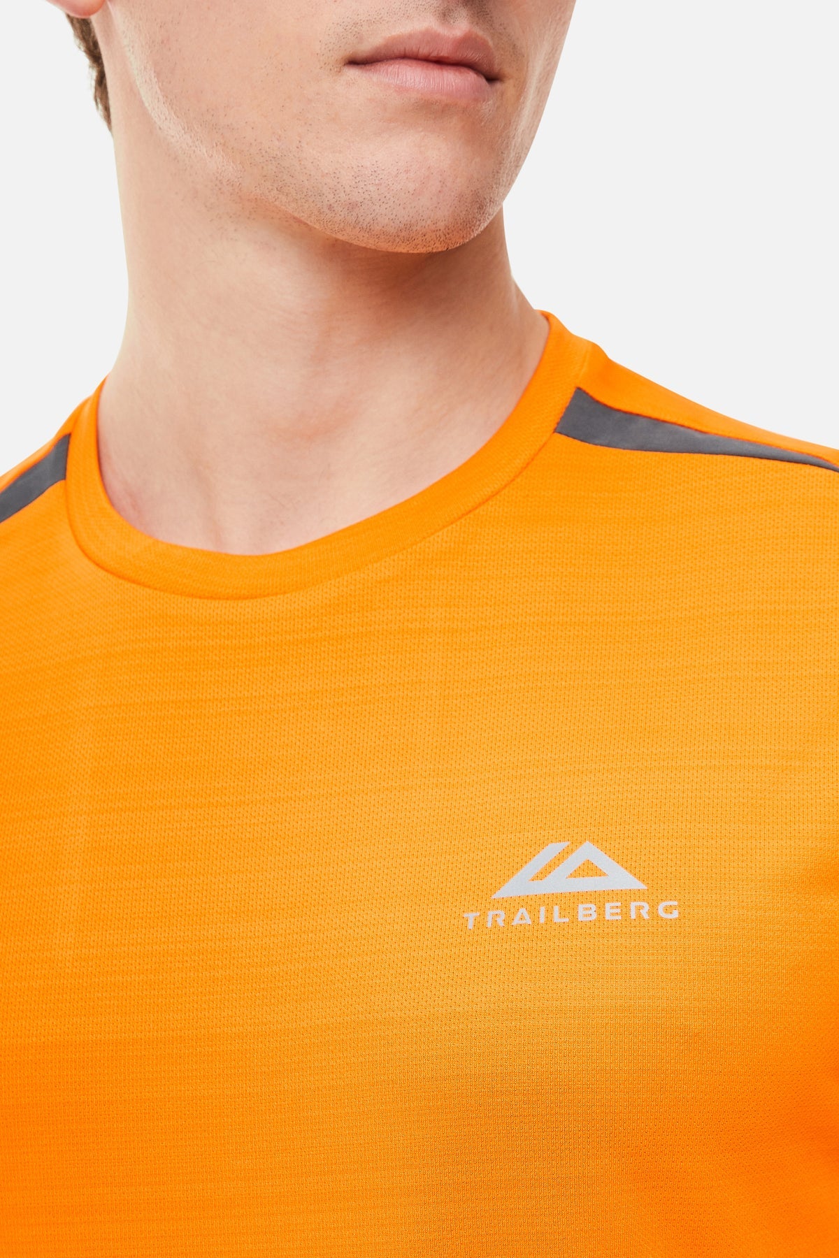 Trailberg SS25 Cloud Tee - Orange/Iron Grey