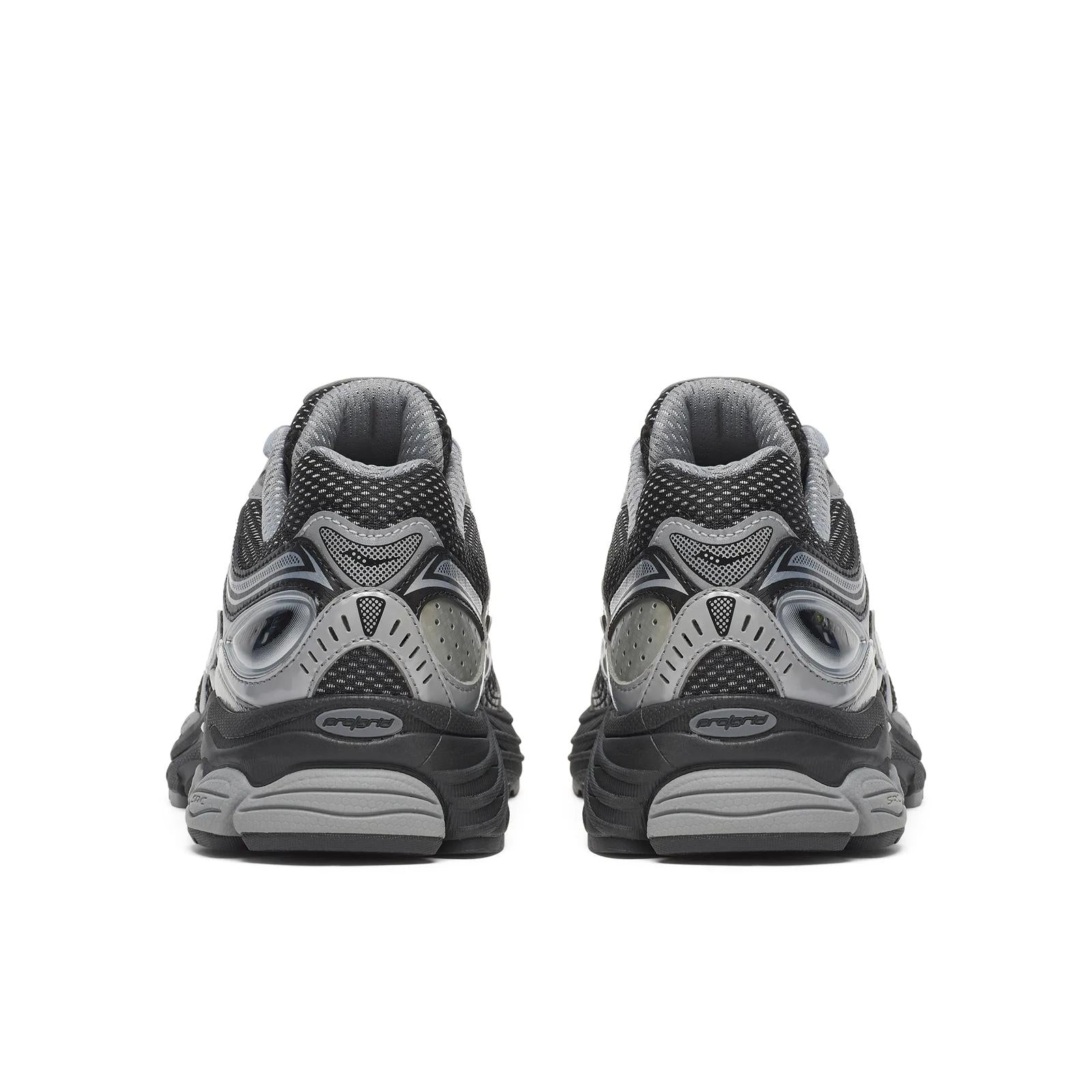 Saucony ProGrid Omni 9 Black/Silver
