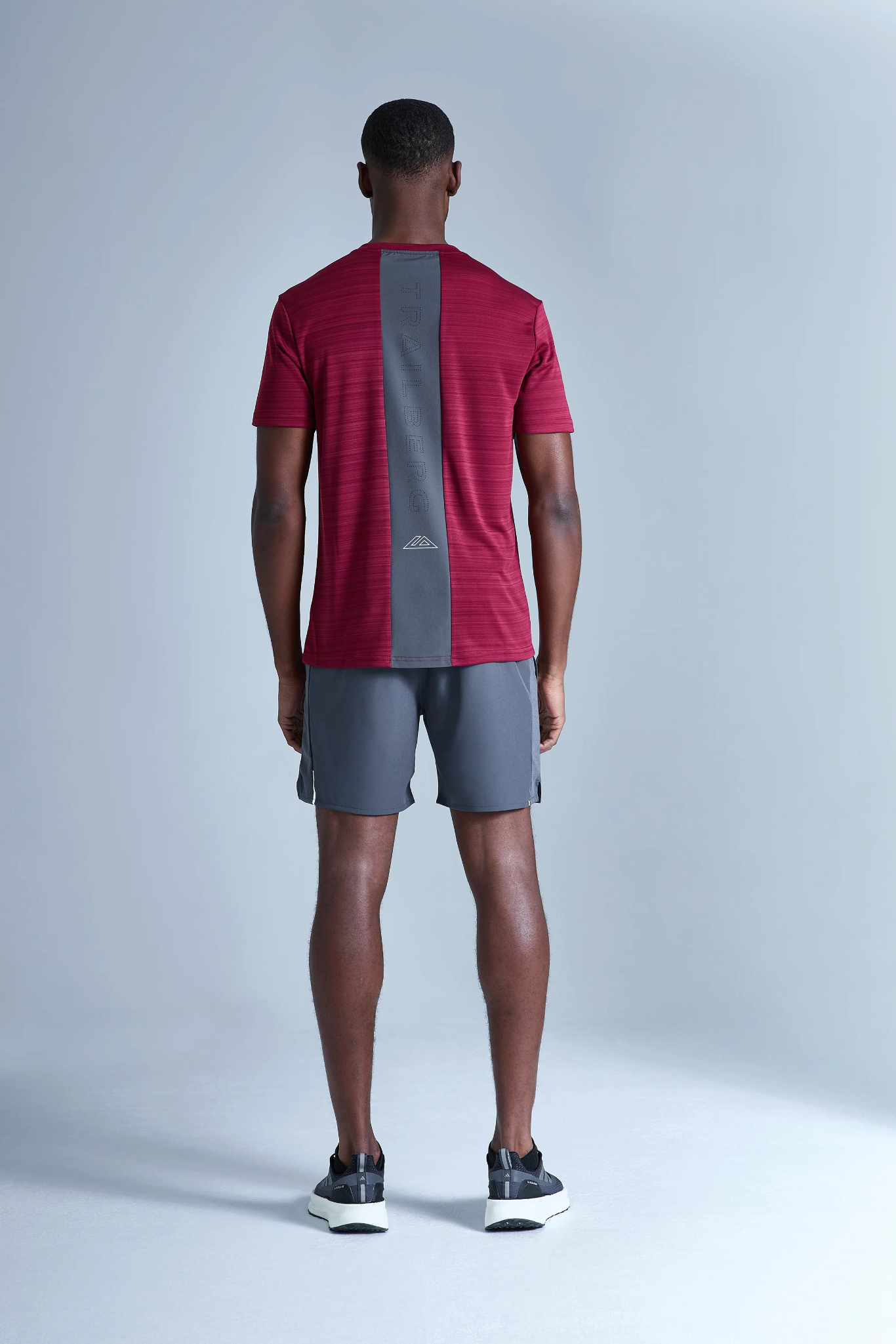 Trailberg AW25 Cloud Tee - Crimson Velvet/Volcano Grey