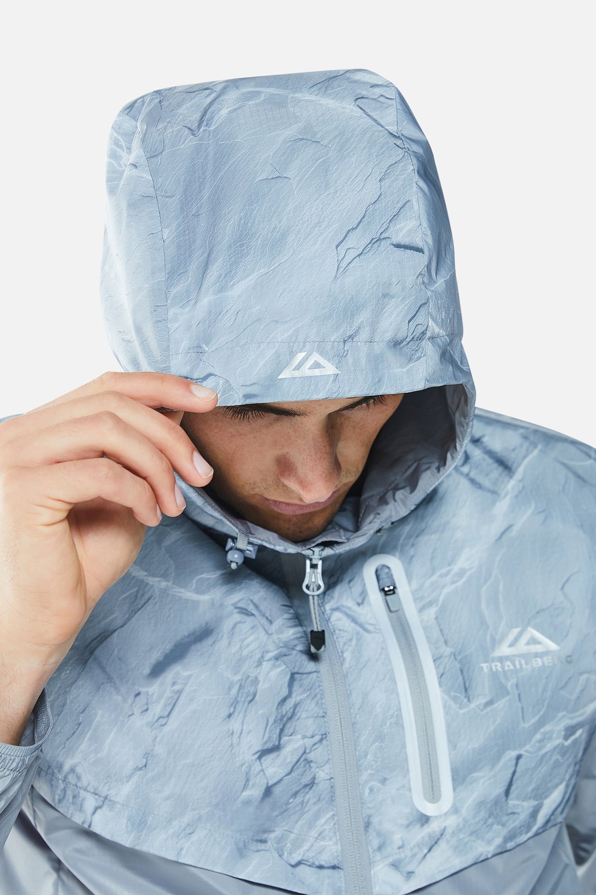 Trailberg Slate Windbreaker - Frosted Fog
