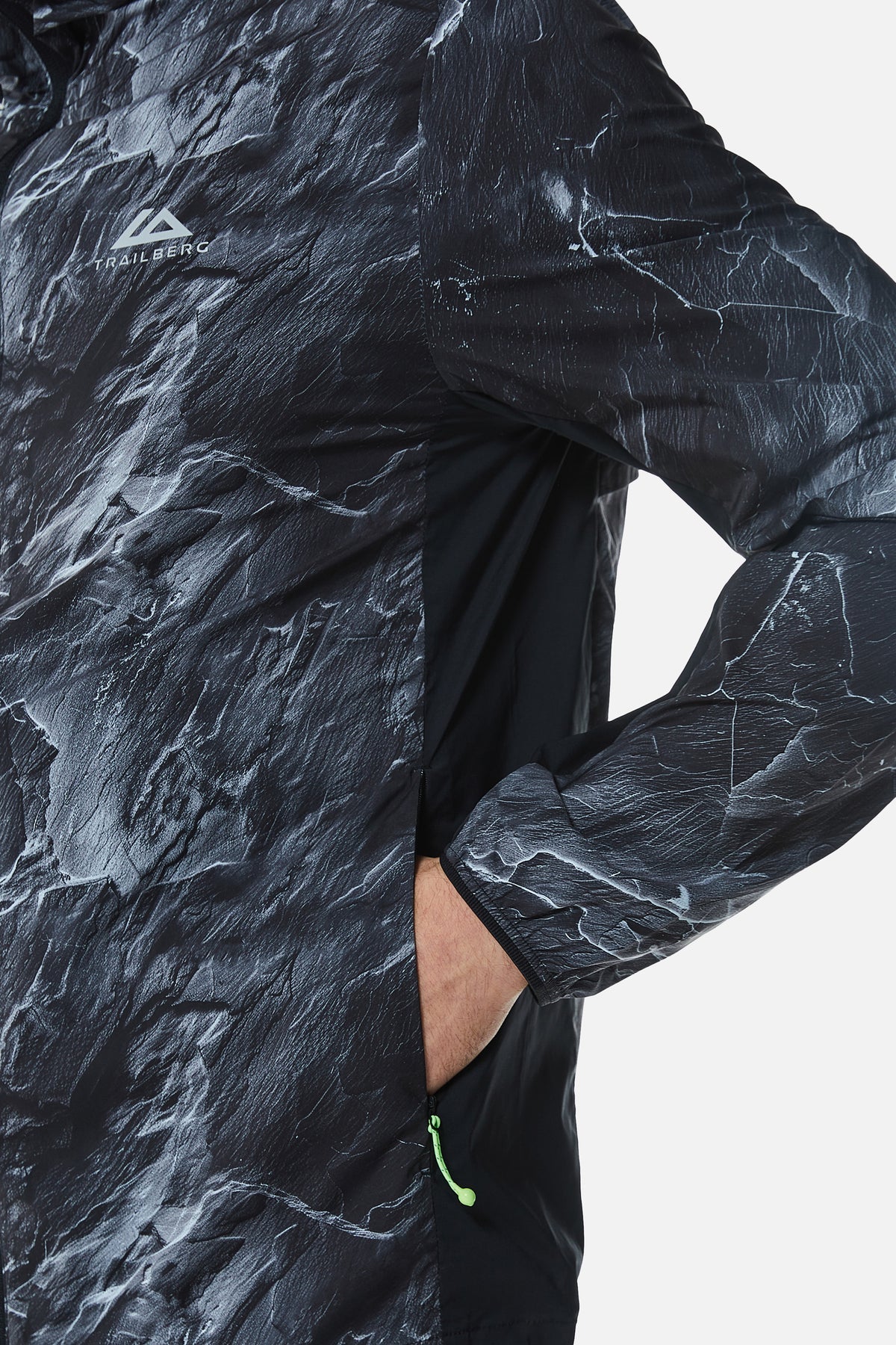 Trailberg Vertex Obsidian Windbreaker - Black/Neon Lime