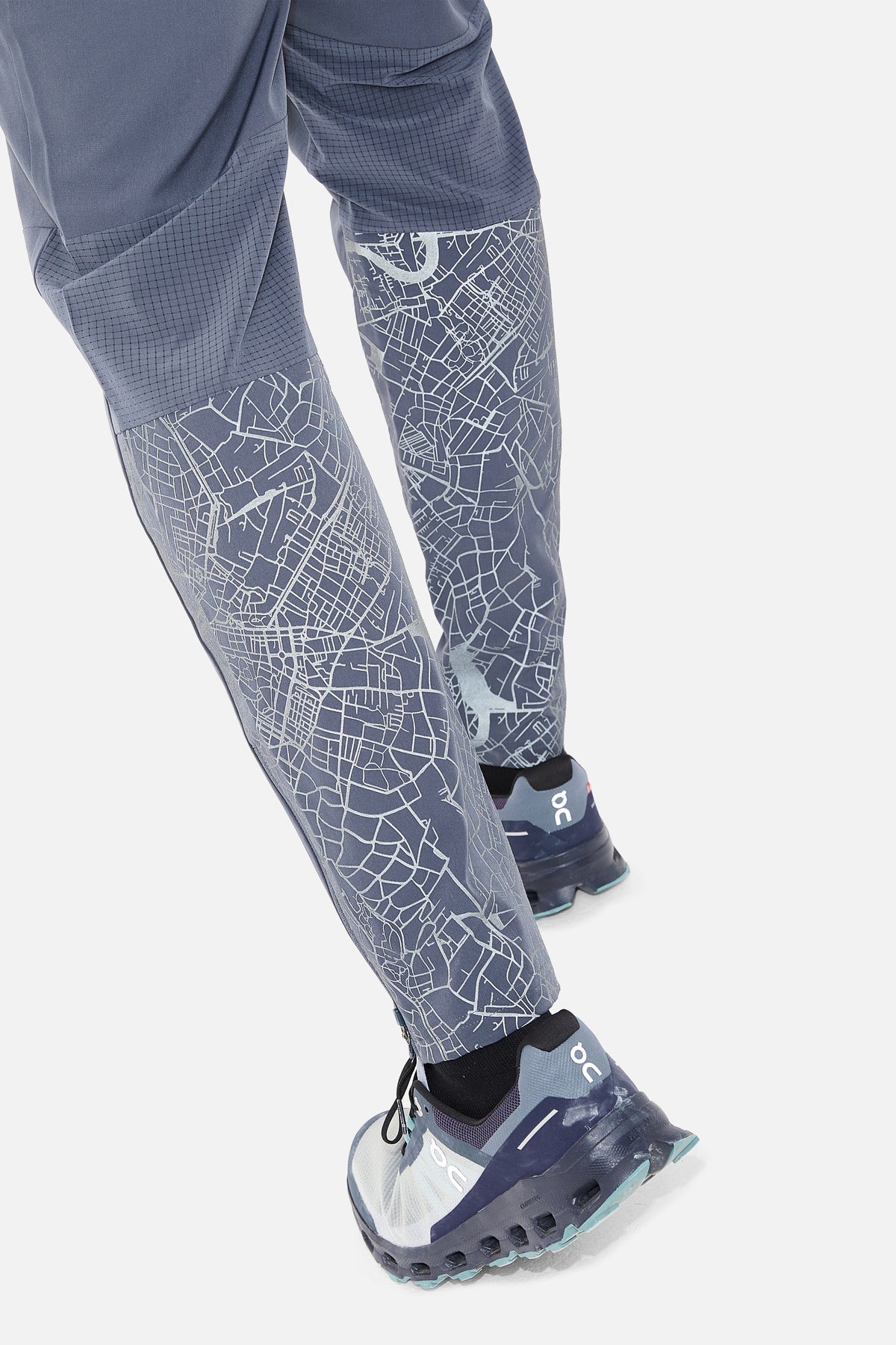 Trailberg AW24 Geneva Tracksuit - Ombre Blue