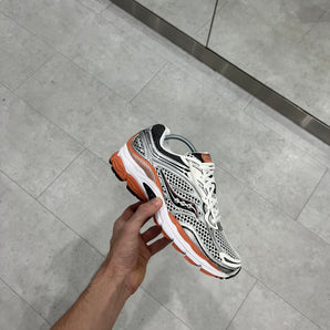 Saucony ProGrid Omni 9 Silver/Orange
