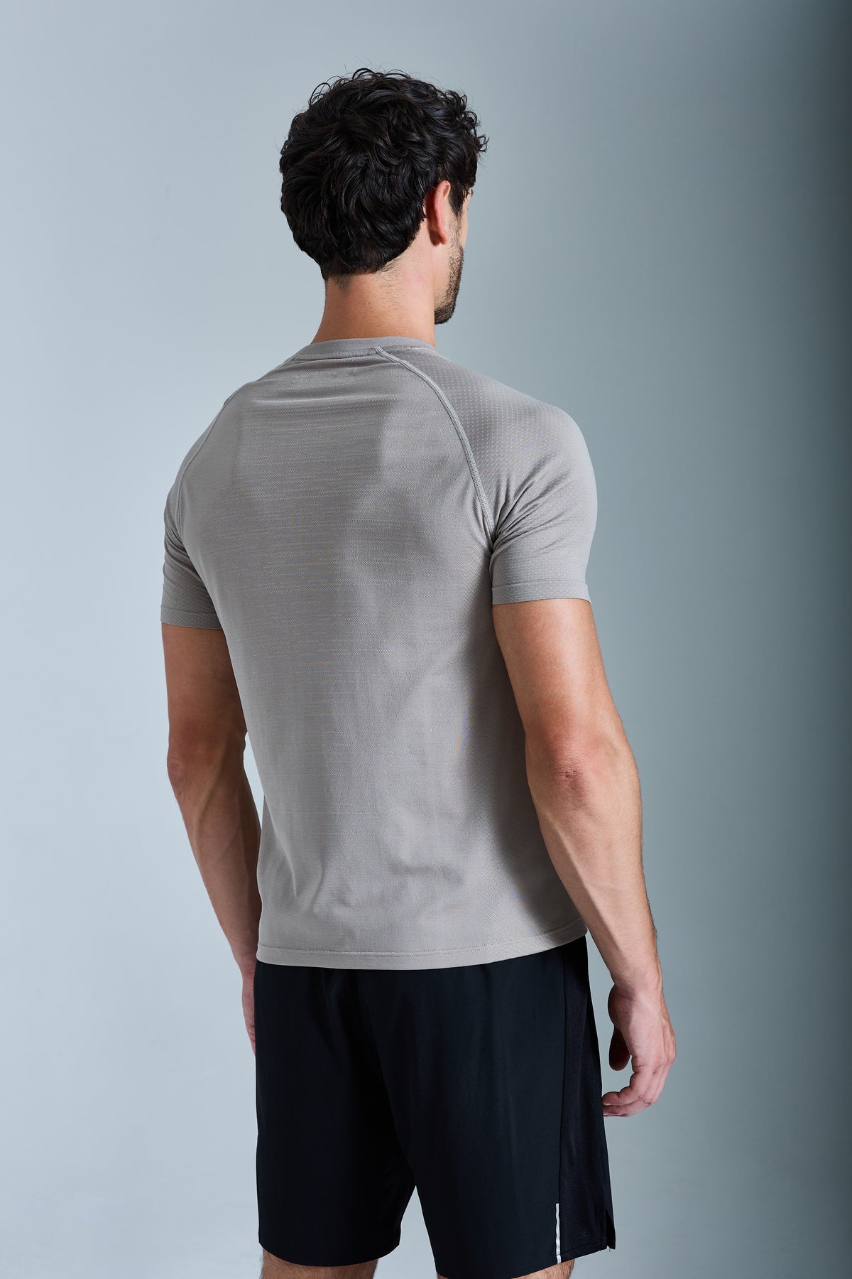 Trailberg Form Seamless Tee - Pale Taupe / Dune White