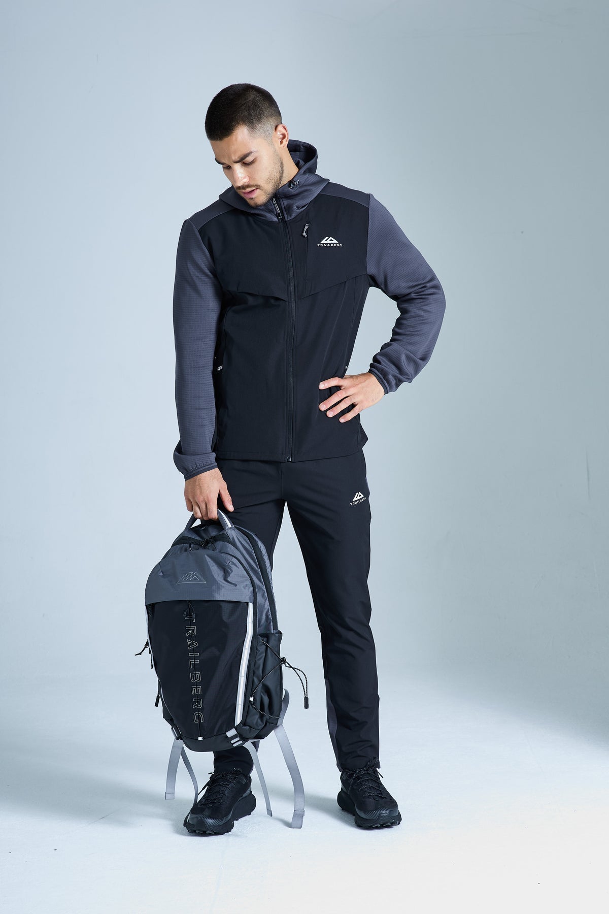 Trailberg Rapid Dash 2.0 Tracksuit - Black/Volcano Grey
