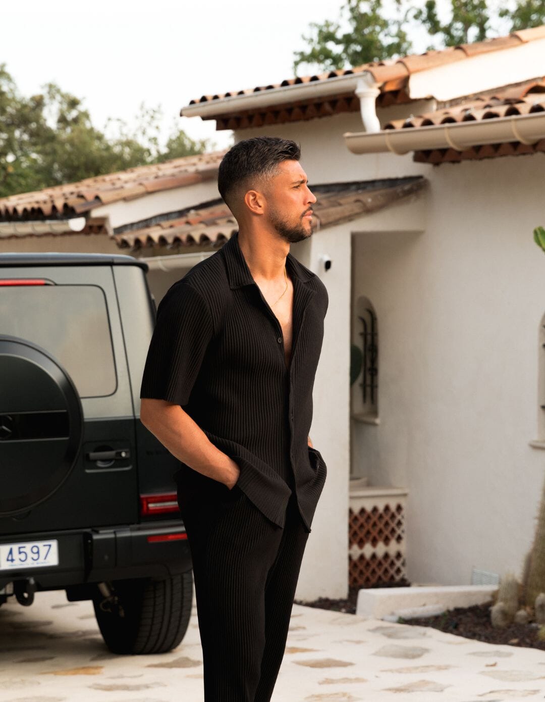 Bélier Black Pleated S/S Shirt
