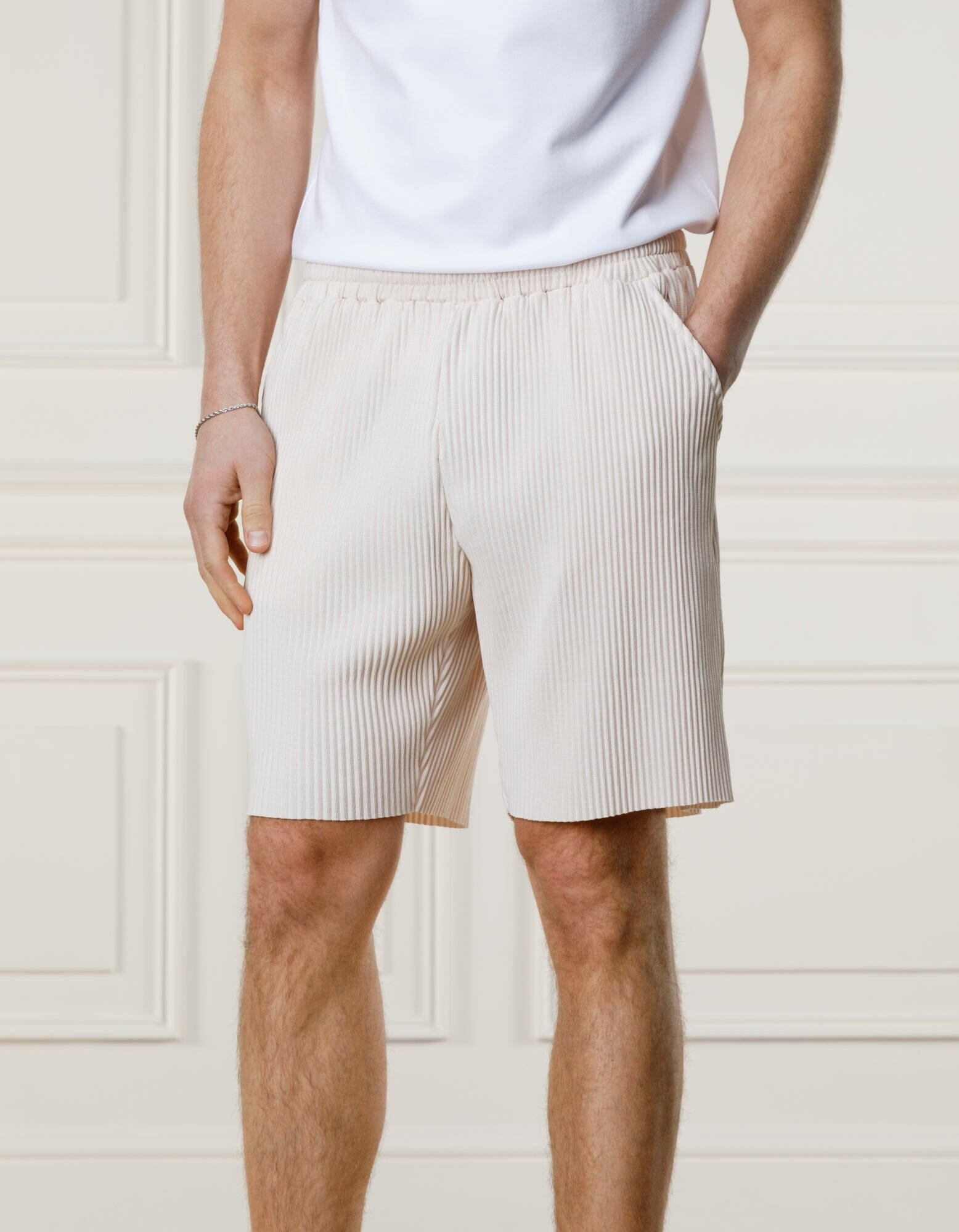 Bélier Ecru Pleated Resort Short