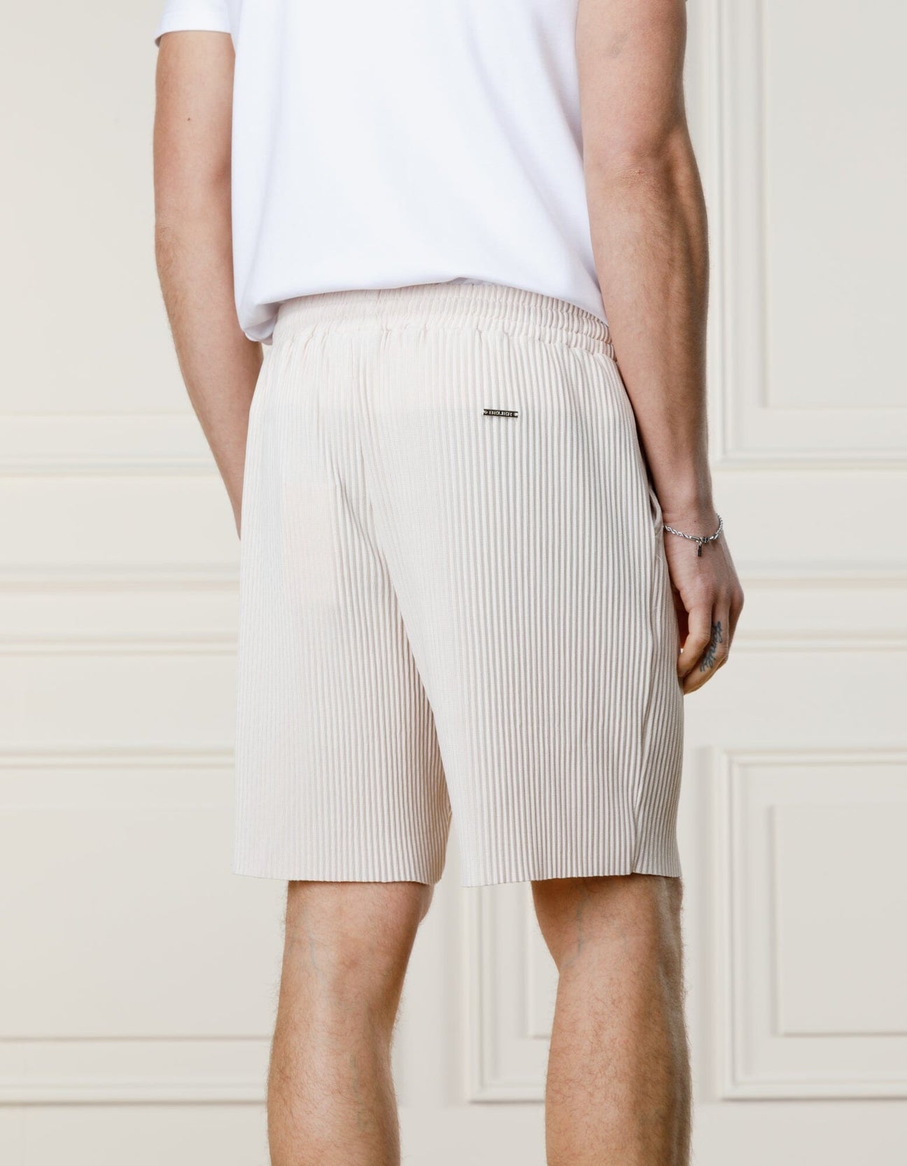 Bélier Ecru Pleated Resort Short