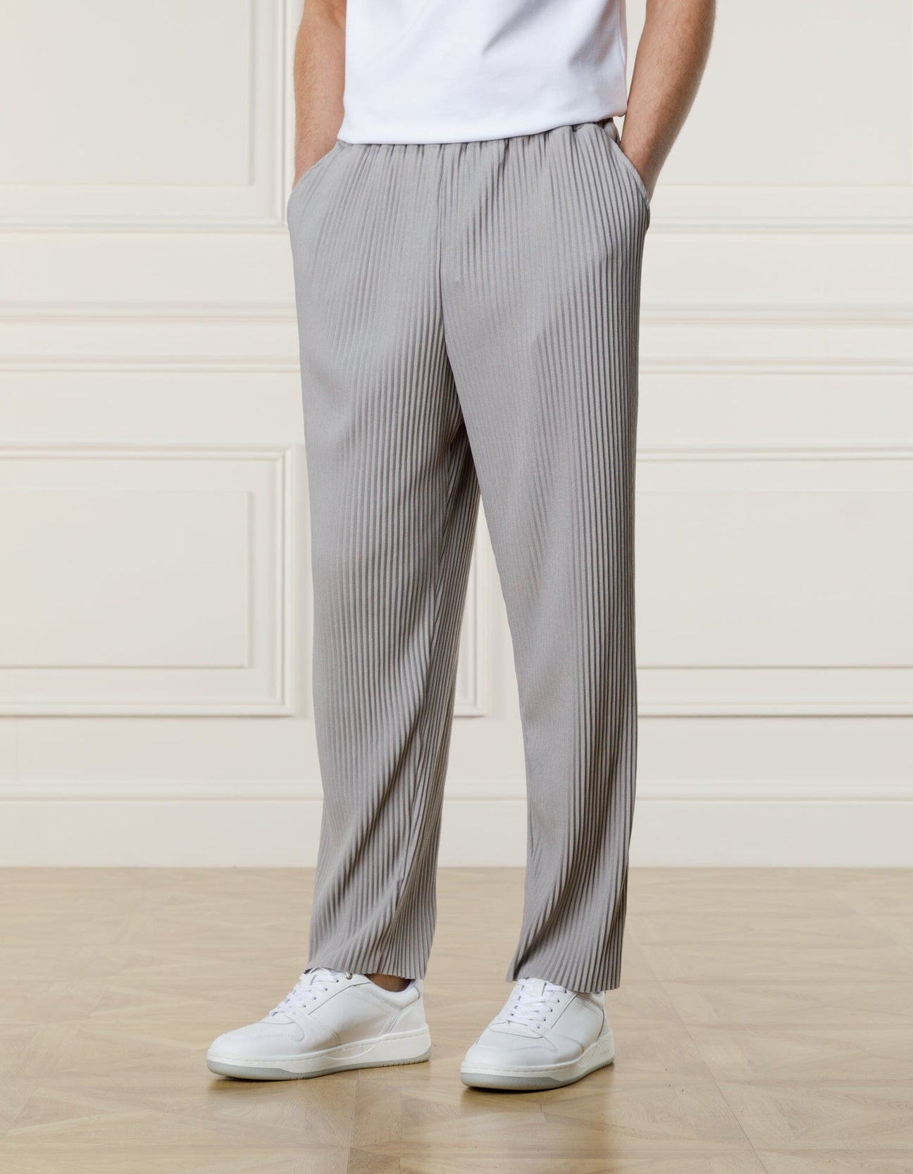 Bélier Grey Pleated Trouser