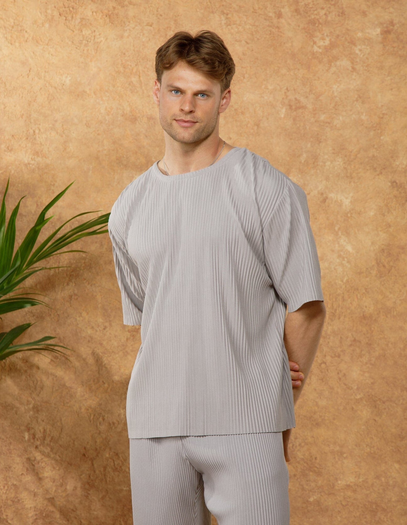 Bélier Grey Pleated Relaxed T-Shirt