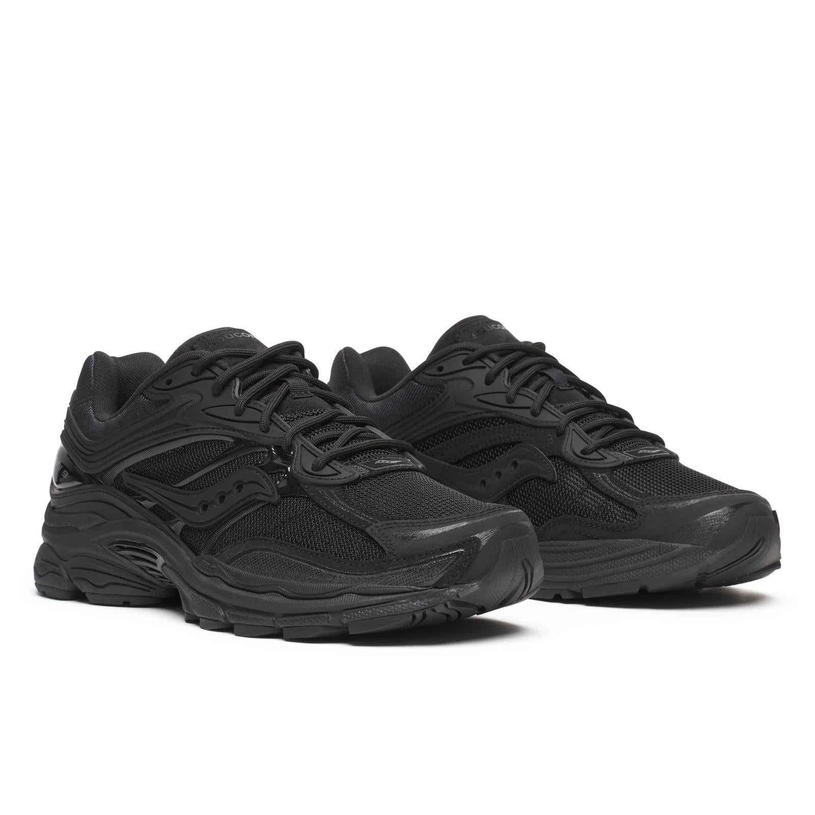 Saucony ProGrid Omni 9 Black Armour Pack