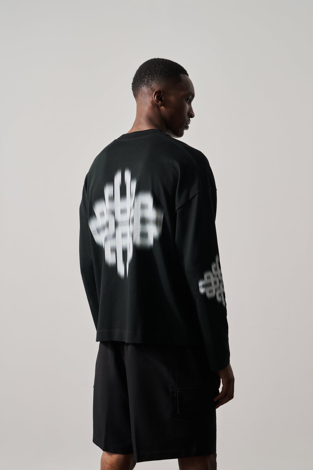 Couture Club Motion Blurred Long Sleeve T-Shirt - Black