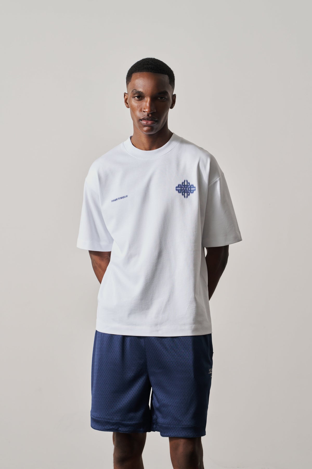 Couture Club Motion Blurred Emblem T-Shirt - Navy